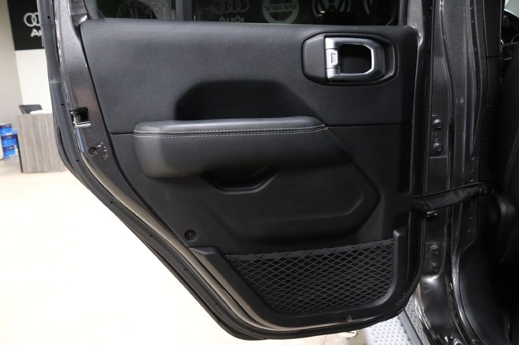 2019 Jeep Wrangler Unlimited Image 21