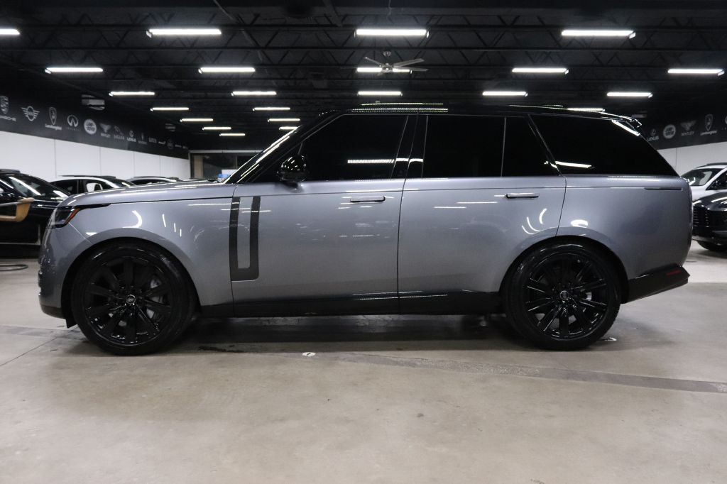 2023 Land Rover Range Rover Image 2
