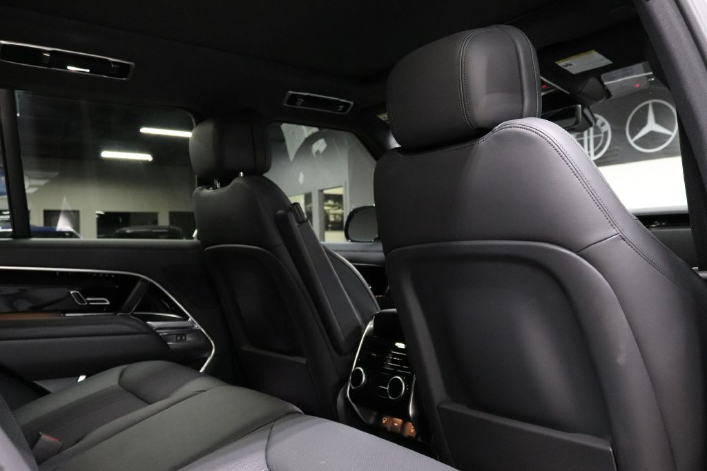 2023 Land Rover Range Rover Image 26