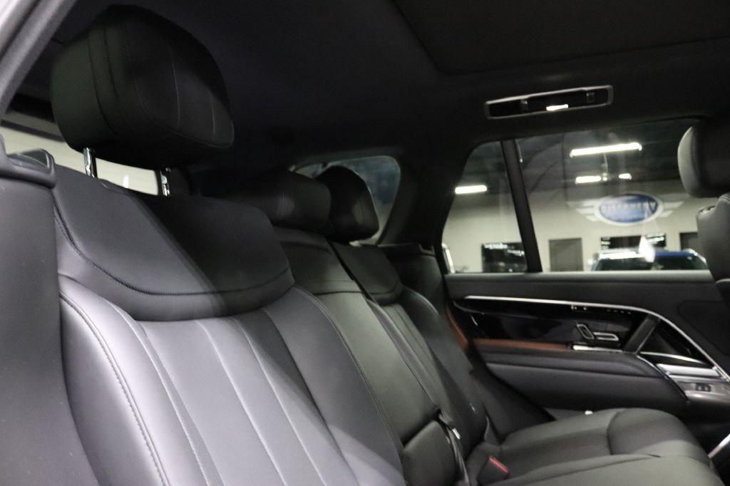 2023 Land Rover Range Rover Image 27