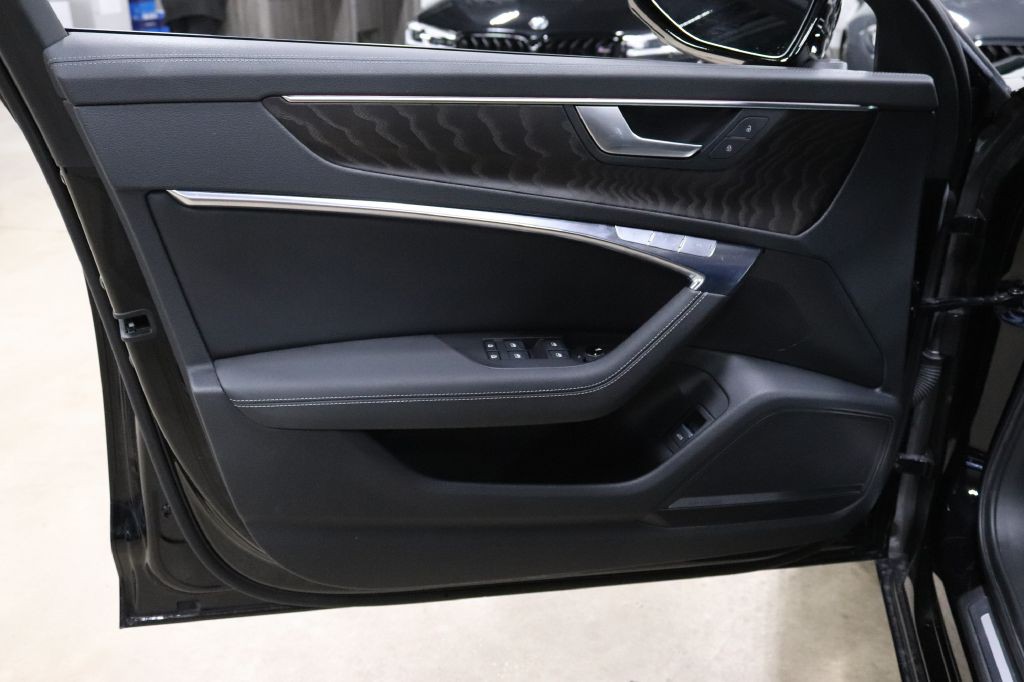 2021 Audi A6 Image 9