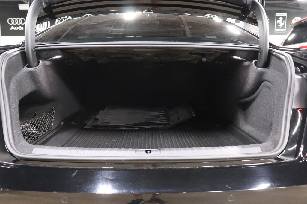 2021 Audi A6 Image 25