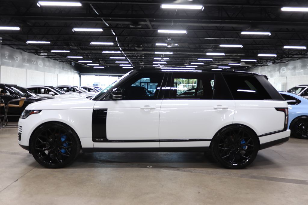 2018 Land Rover Range Rover Image 2