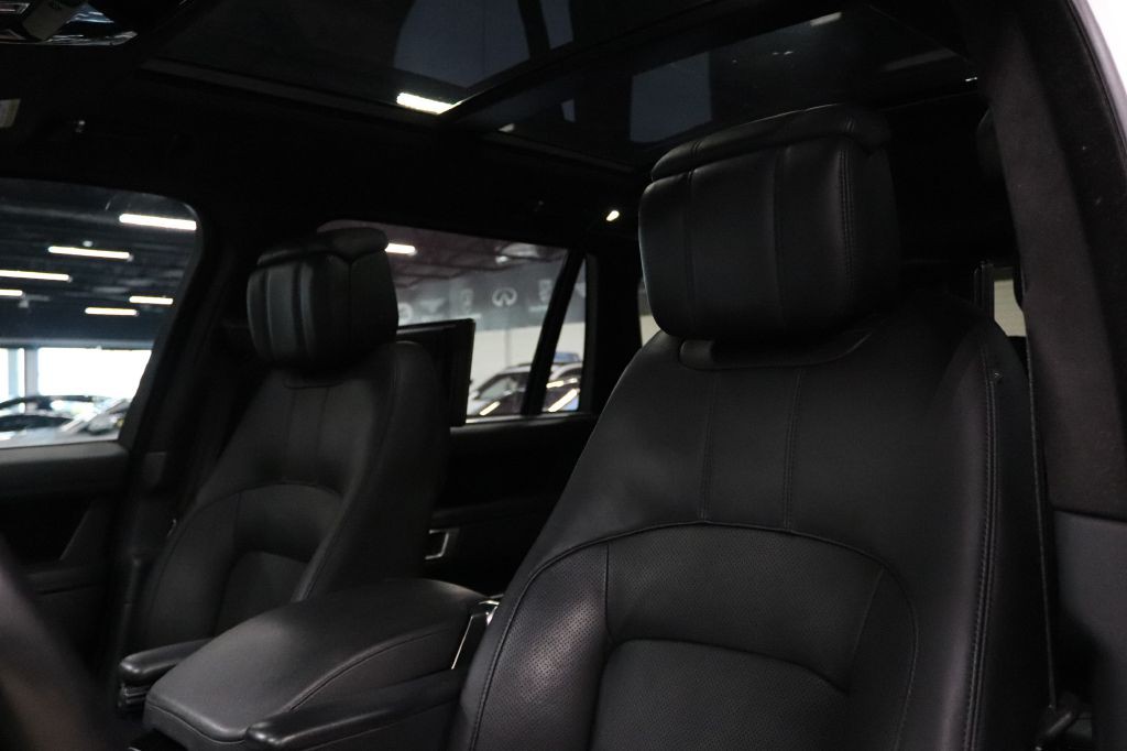 2018 Land Rover Range Rover Image 12