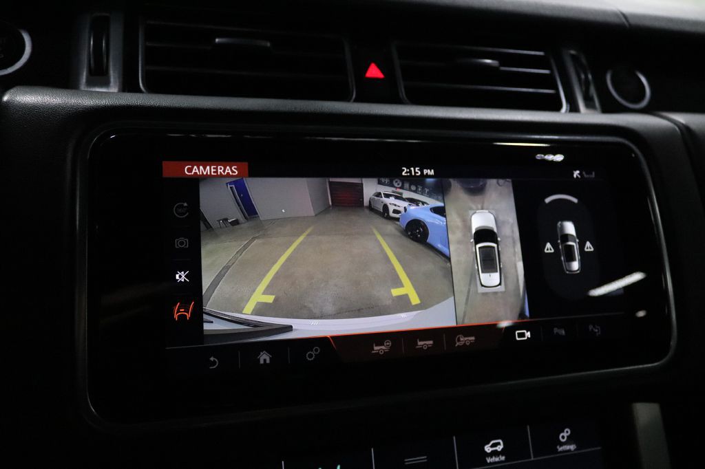 2018 Land Rover Range Rover Image 35