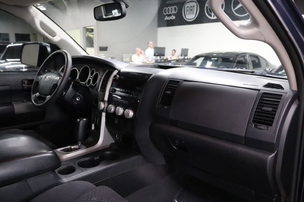 2012 Toyota Tundra Image 24