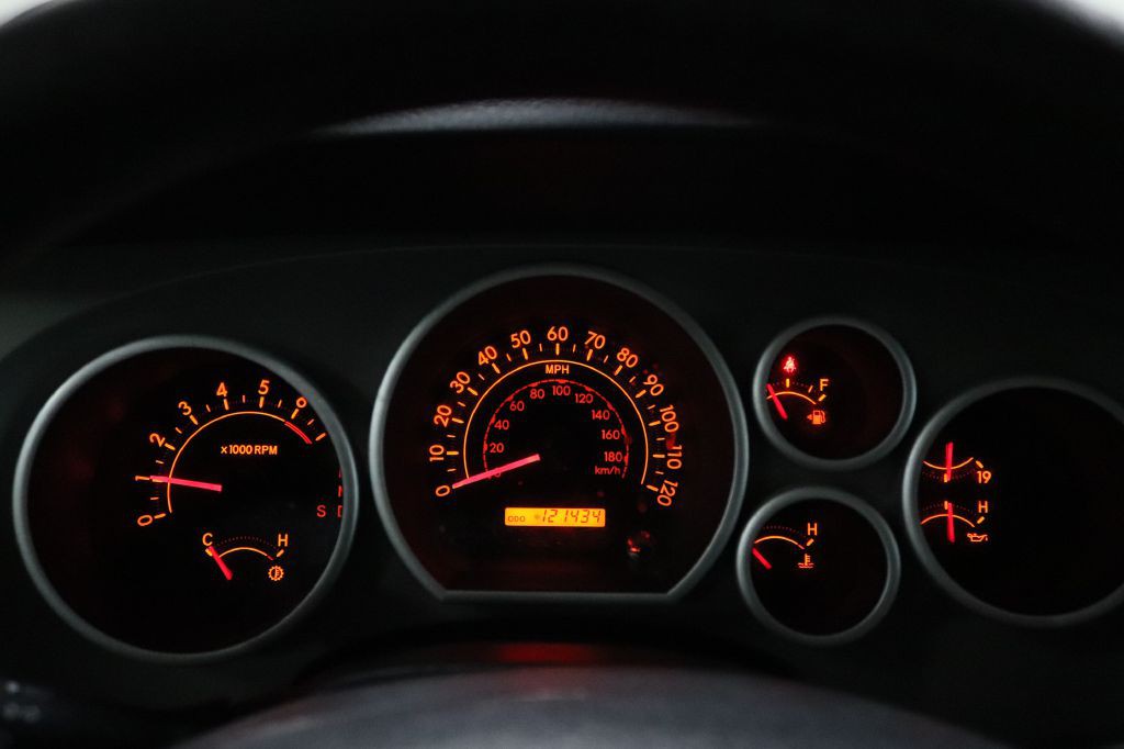 2012 Toyota Tundra Image 31