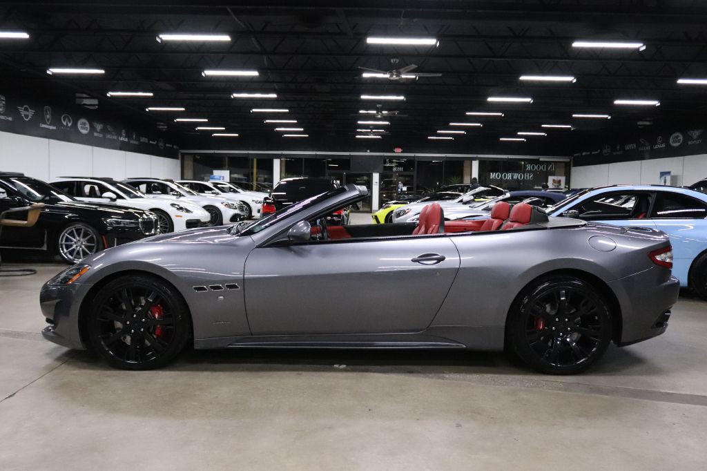 2016 Maserati GranTurismo Image 4