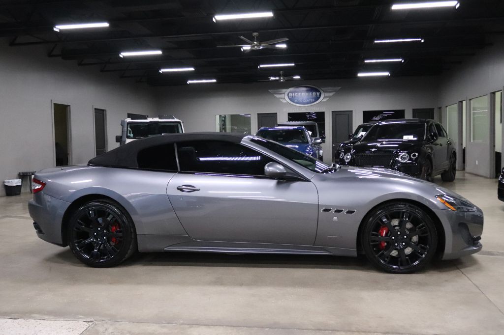 2016 Maserati GranTurismo Image 11