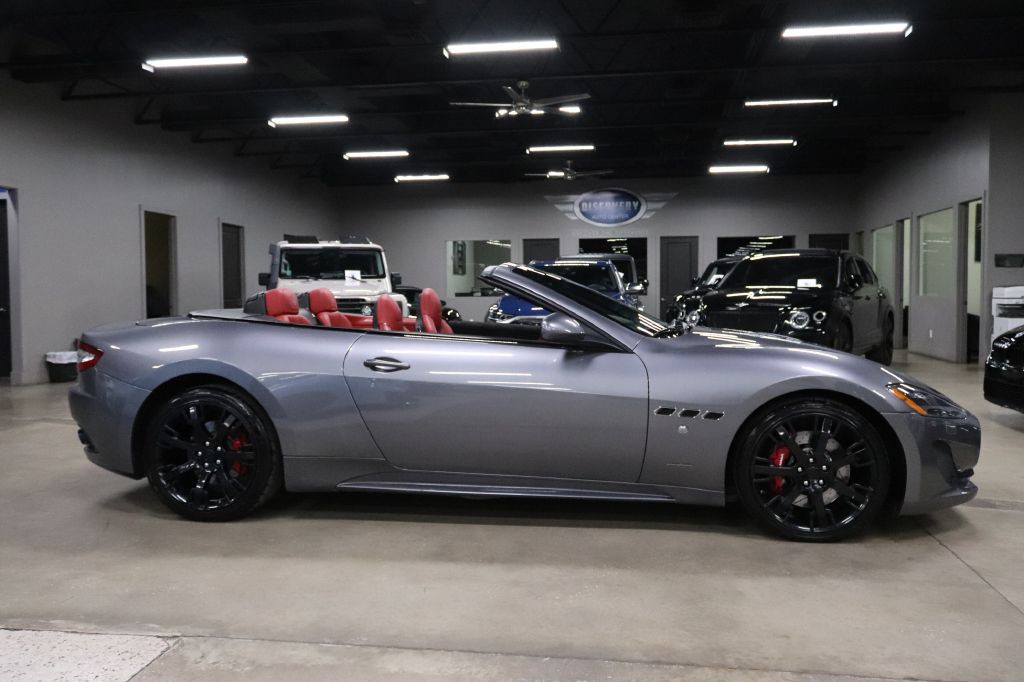 2016 Maserati GranTurismo Image 12
