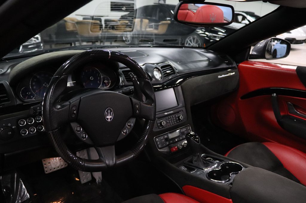 2016 Maserati GranTurismo Image 19