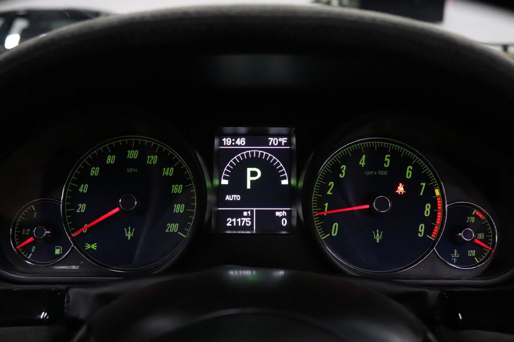 2016 Maserati GranTurismo Image 34