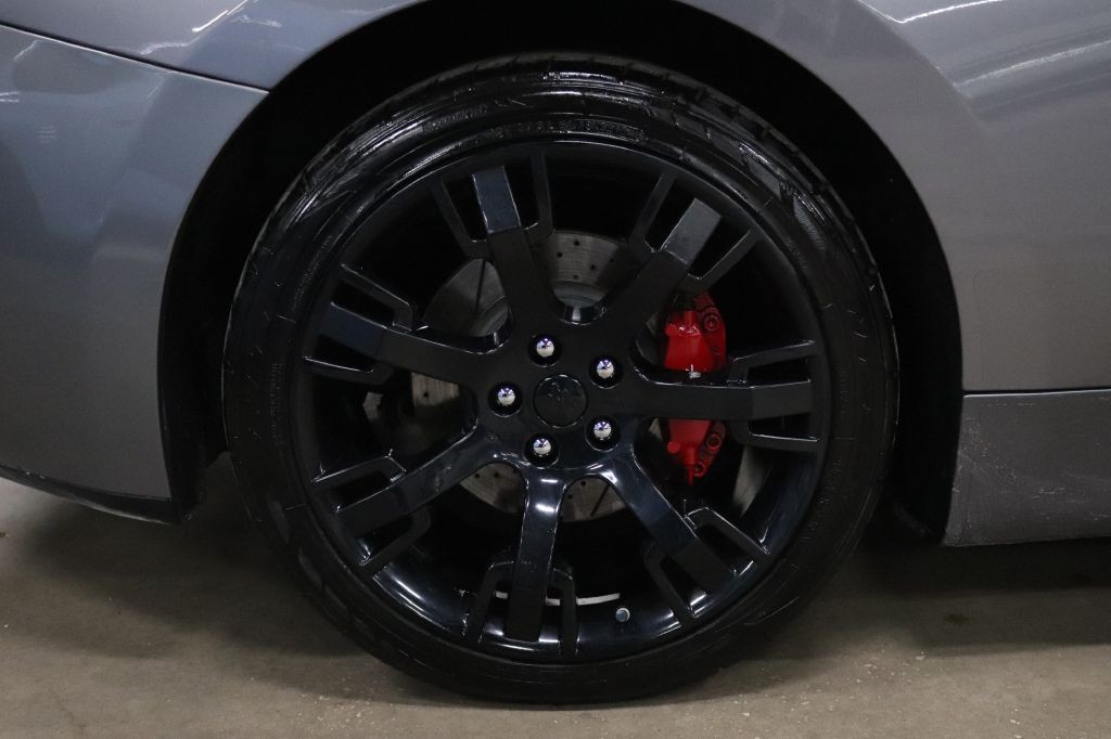 2016 Maserati GranTurismo Image 38