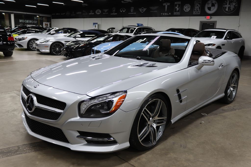 2013 Mercedes-Benz SL-Class Image 2