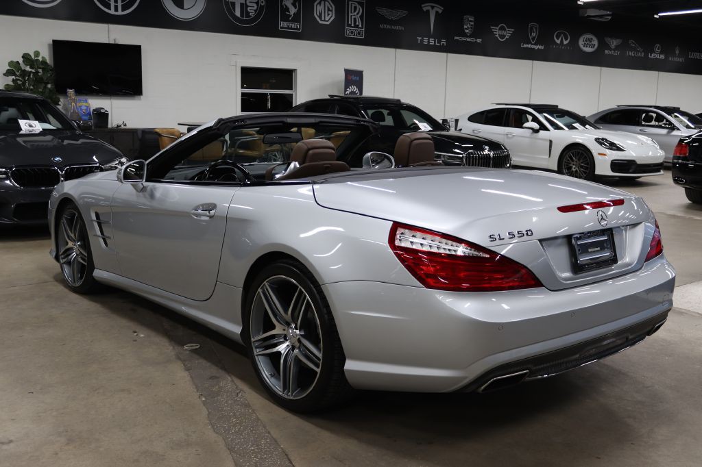 2013 Mercedes-Benz SL-Class Image 6