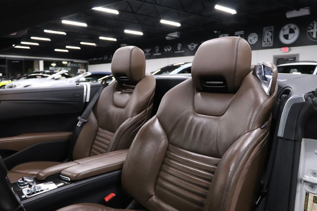 2013 Mercedes-Benz SL-Class Image 18