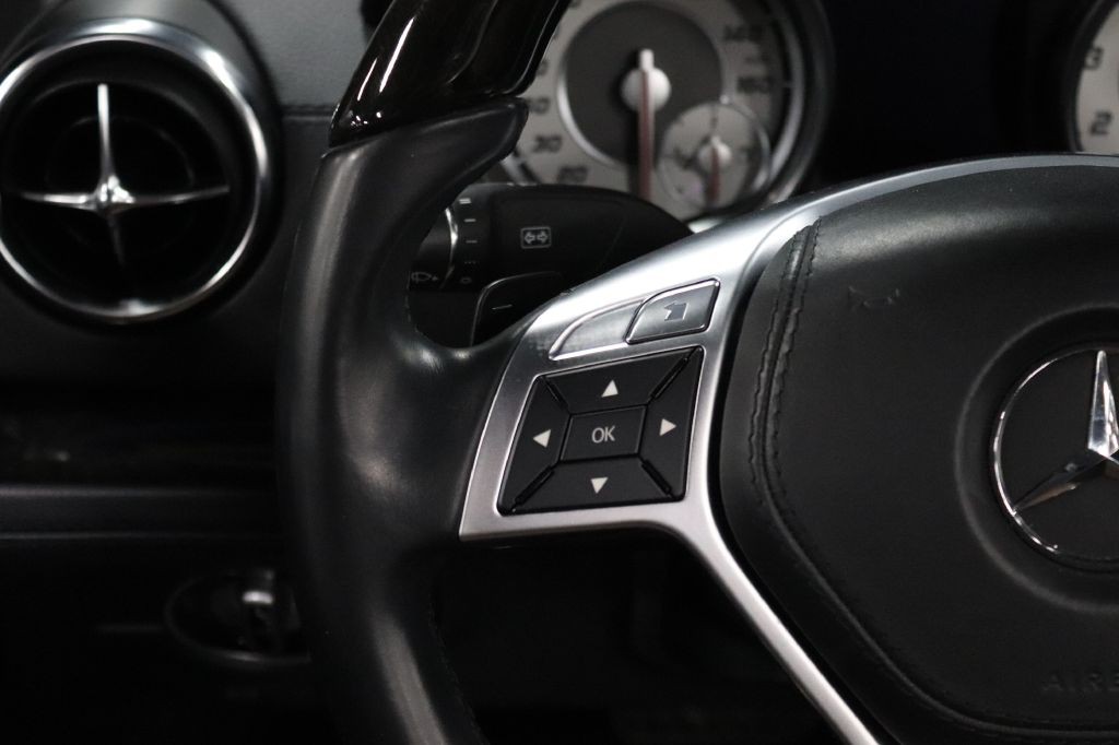 2013 Mercedes-Benz SL-Class Image 27