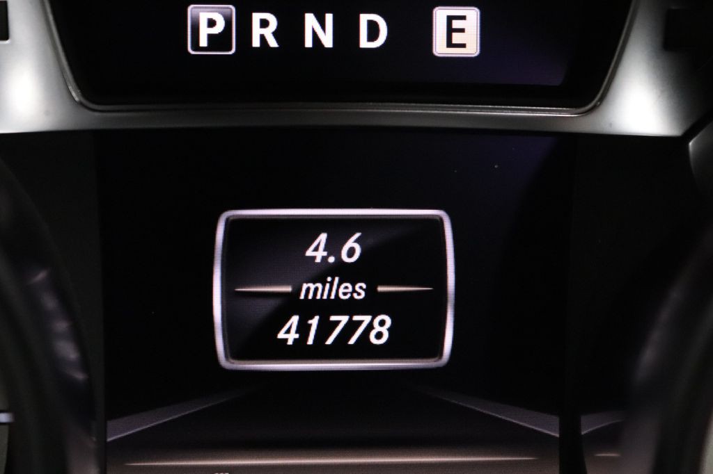 2013 Mercedes-Benz SL-Class Image 36