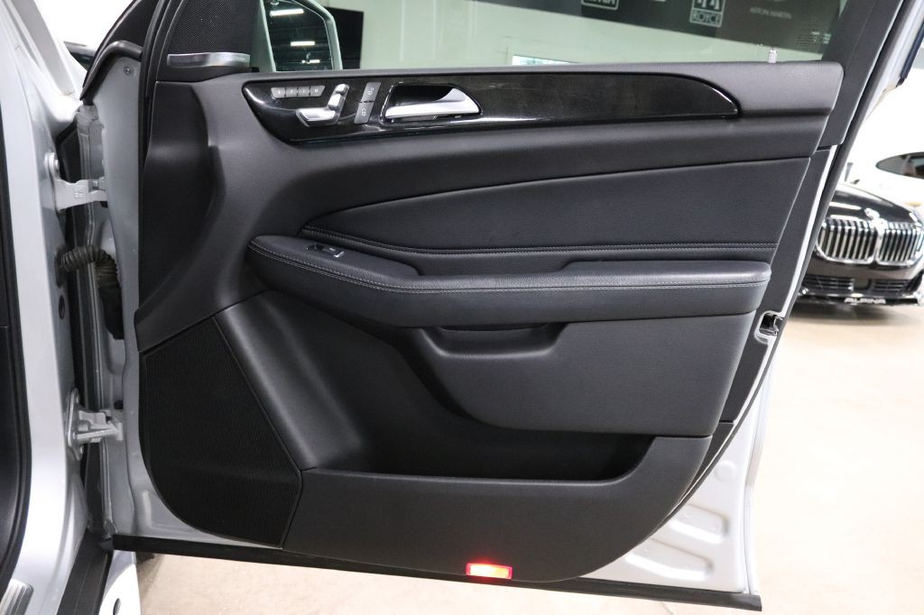 2019 Mercedes-Benz GLS-Class Image 30