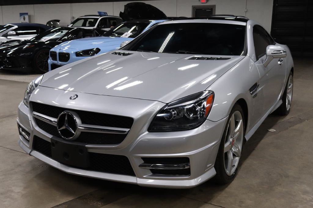 2016 Mercedes-Benz SLK-Class Image 1