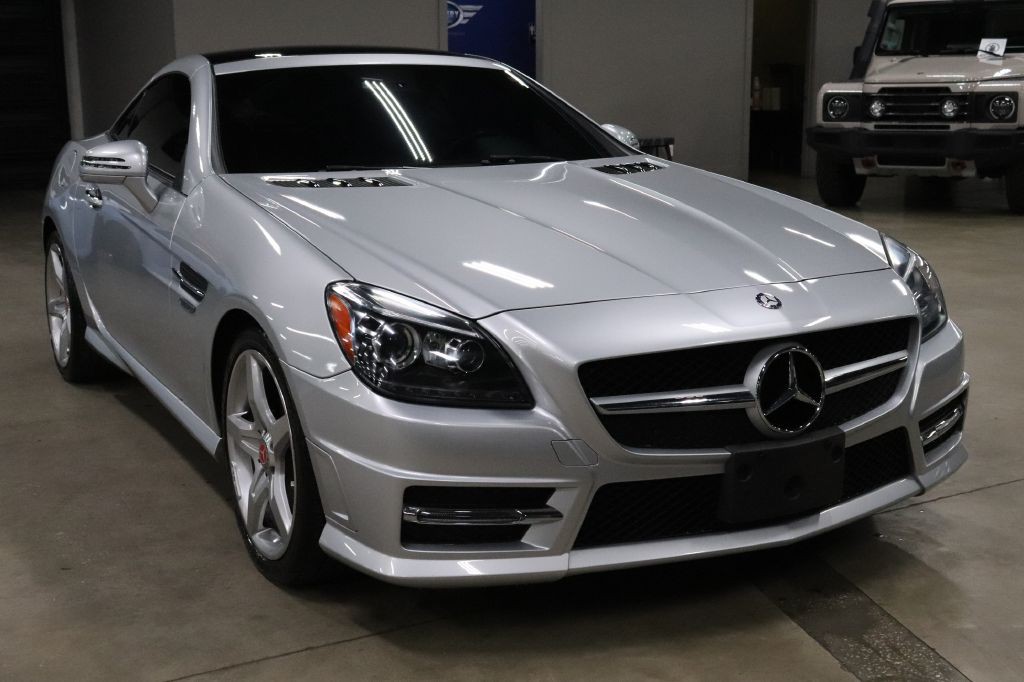 2016 Mercedes-Benz SLK-Class Image 7