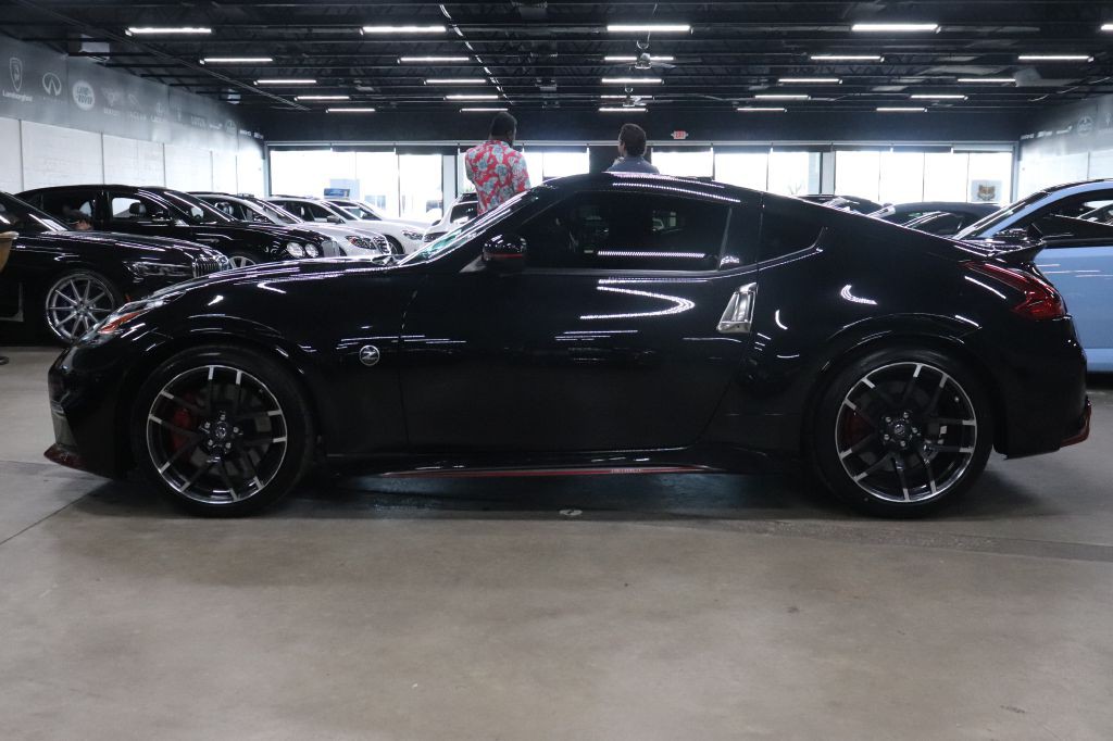 2020 Nissan 370Z Image 2