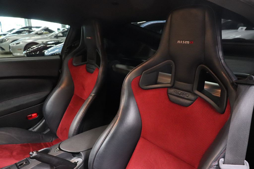 2020 Nissan 370Z Image 11