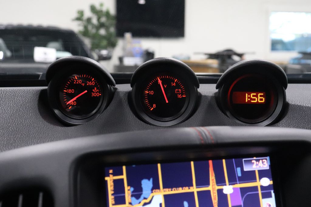 2020 Nissan 370Z Image 17