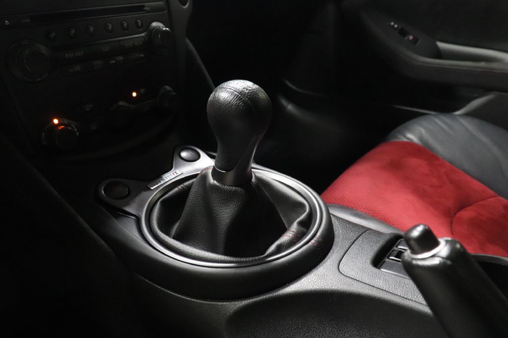 2020 Nissan 370Z Image 20