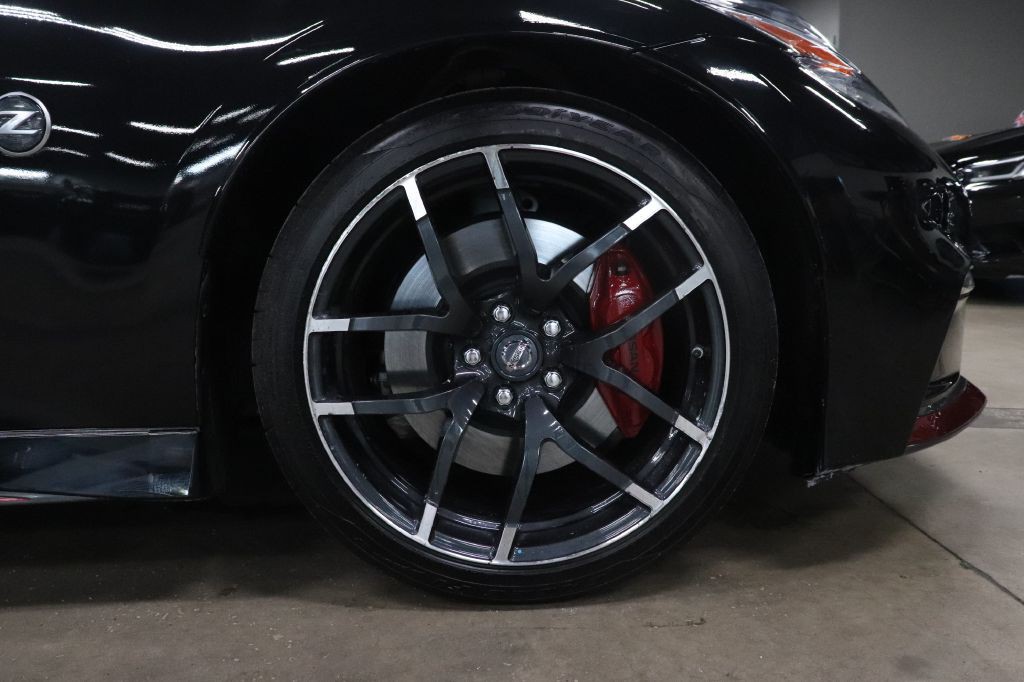 2020 Nissan 370Z Image 32