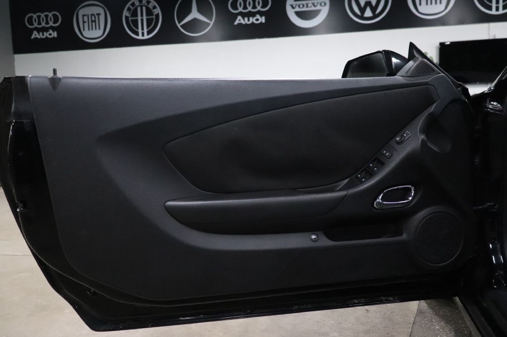 2014 Chevrolet Camaro Image 16