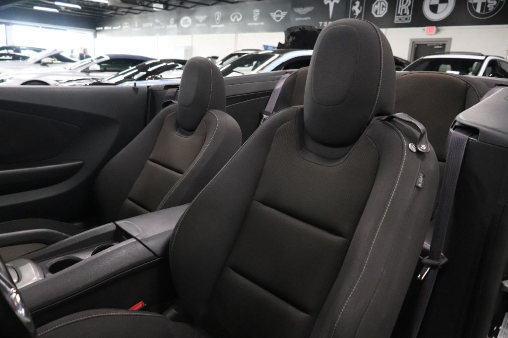 2014 Chevrolet Camaro Image 18