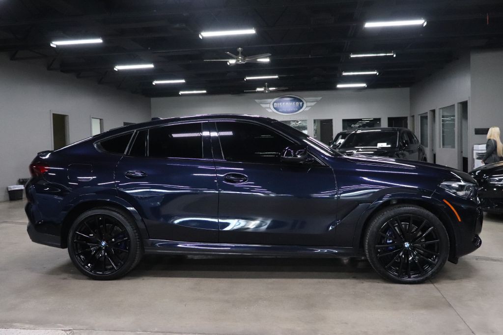 2022 BMW X6 Image 7