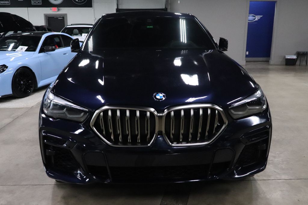 2022 BMW X6 Image 9