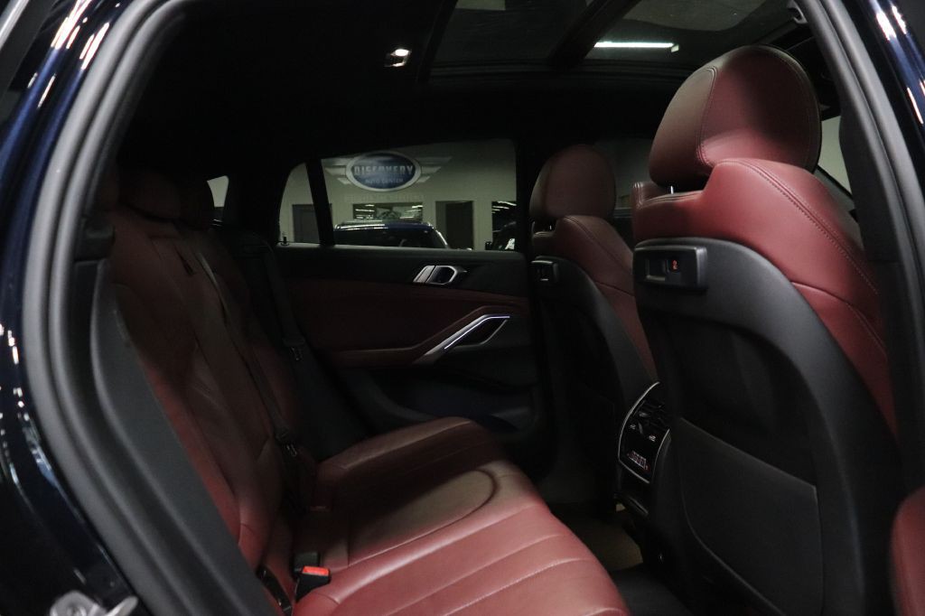 2022 BMW X6 Image 19