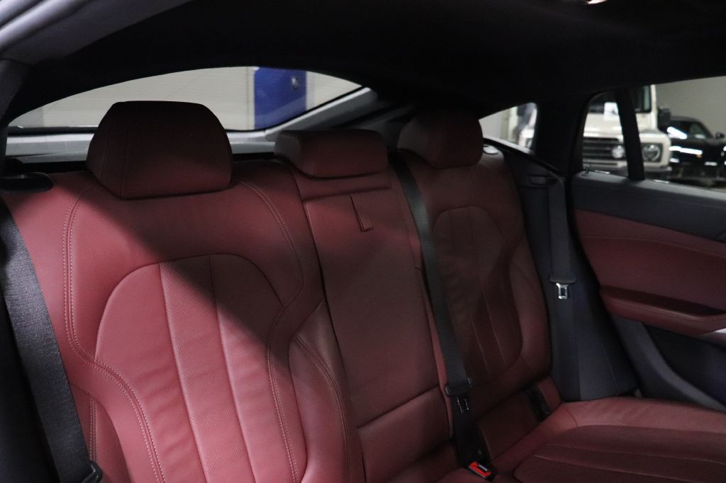 2022 BMW X6 Image 20