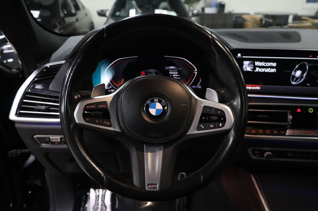 2022 BMW X6 Image 26