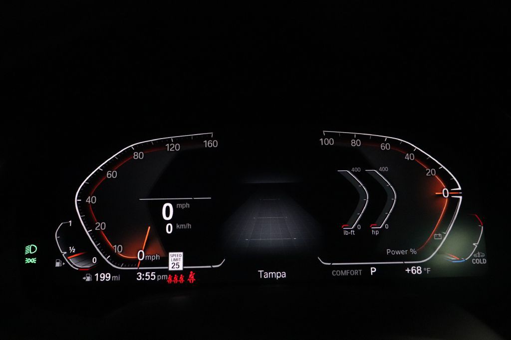 2022 BMW X6 Image 35