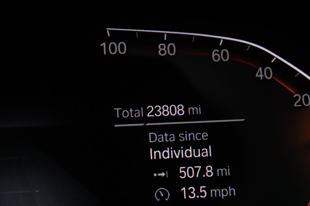 2022 BMW X6 Image 36