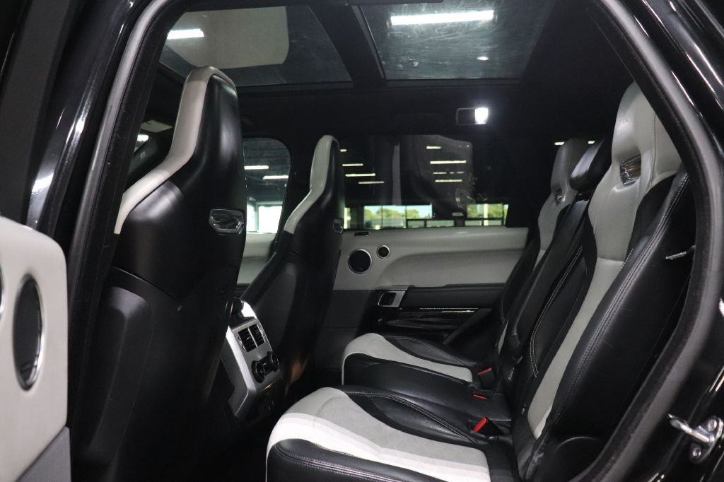 2018 Land Rover Range Rover Sport Image 15