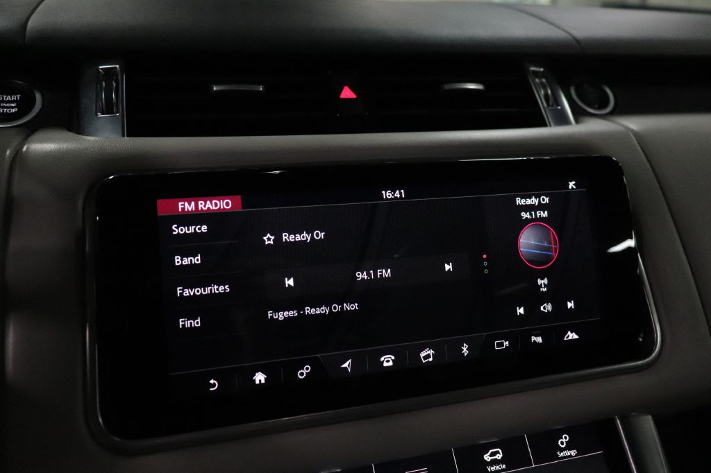 2018 Land Rover Range Rover Sport Image 33