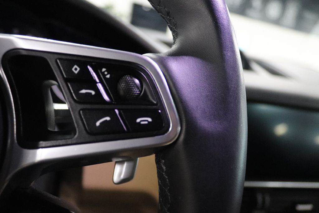 2020 Porsche Cayenne Image 28