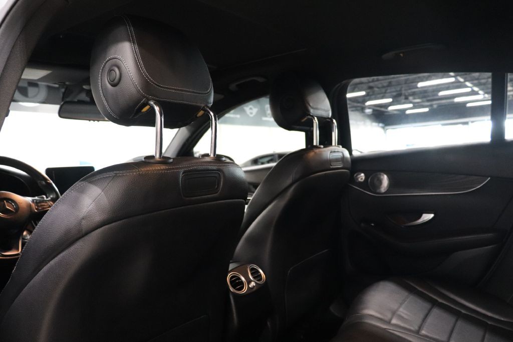 2018 Mercedes-Benz GLC-Class Image 20