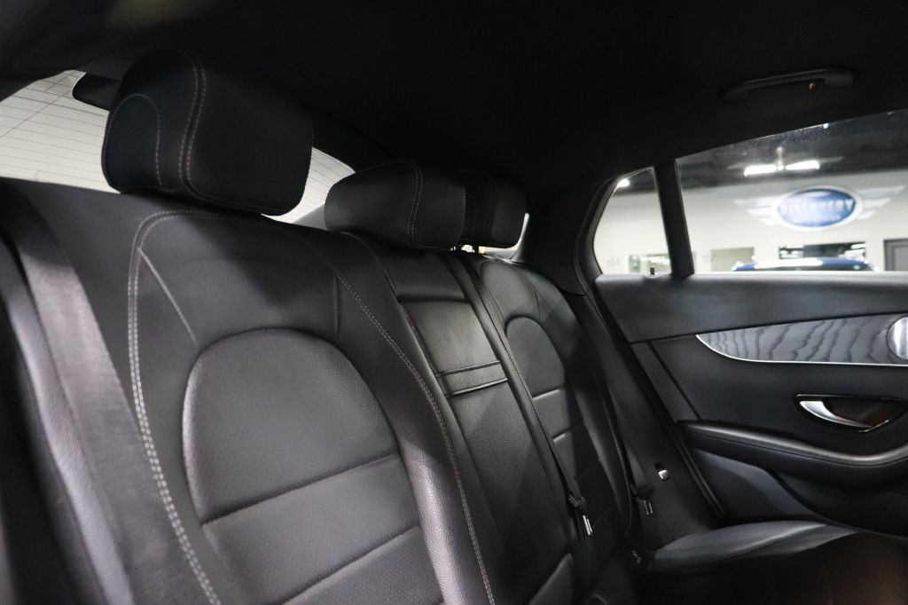 2018 Mercedes-Benz GLC-Class Image 26