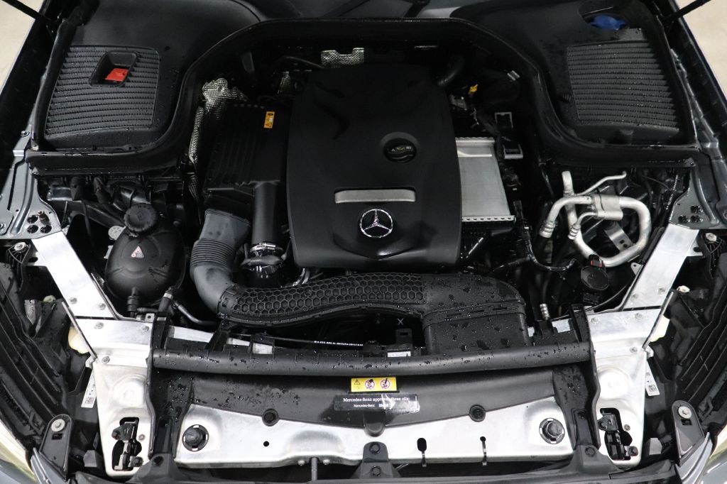 2018 Mercedes-Benz GLC-Class Image 30