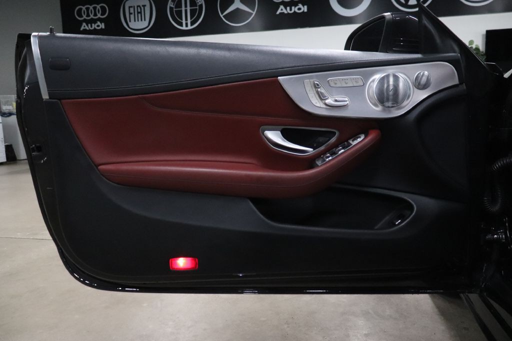 2019 Mercedes-Benz C-Class Image 17