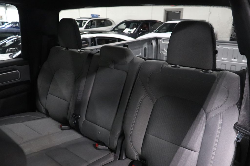 2022 RAM 1500 Image 15