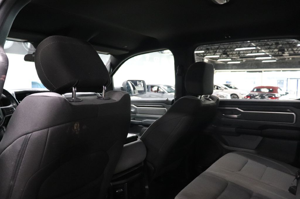2022 RAM 1500 Image 16