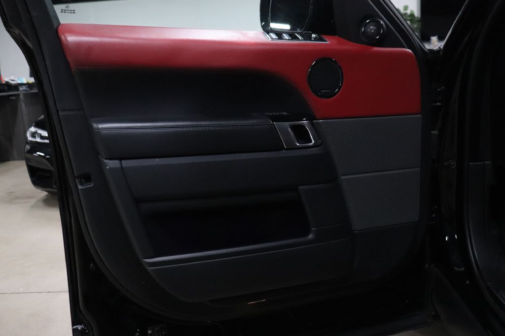 2019 Land Rover Range Rover Sport Image 9