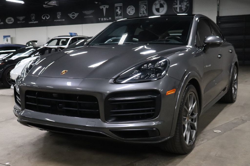 2021 Porsche Cayenne Image 1